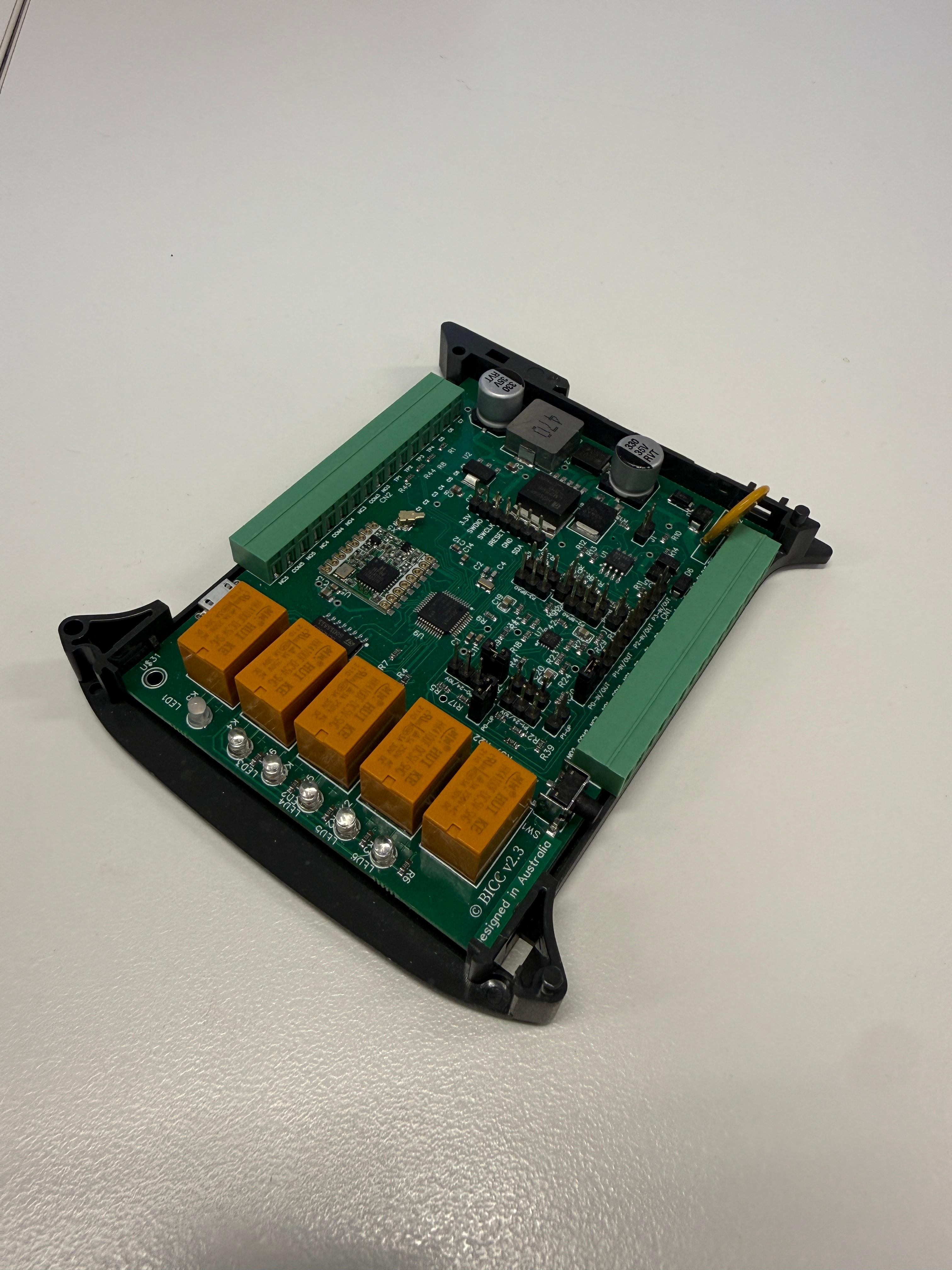Blue IoT EB230 LoRaWAN controller developed in 2018