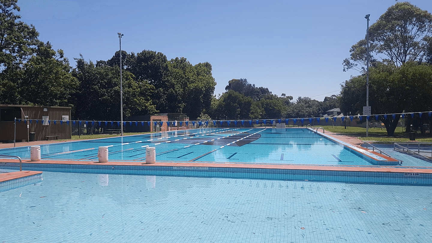 Lilydale Outdoor Pool